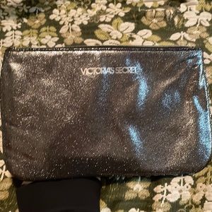 Victoria’s Secret zipper bag